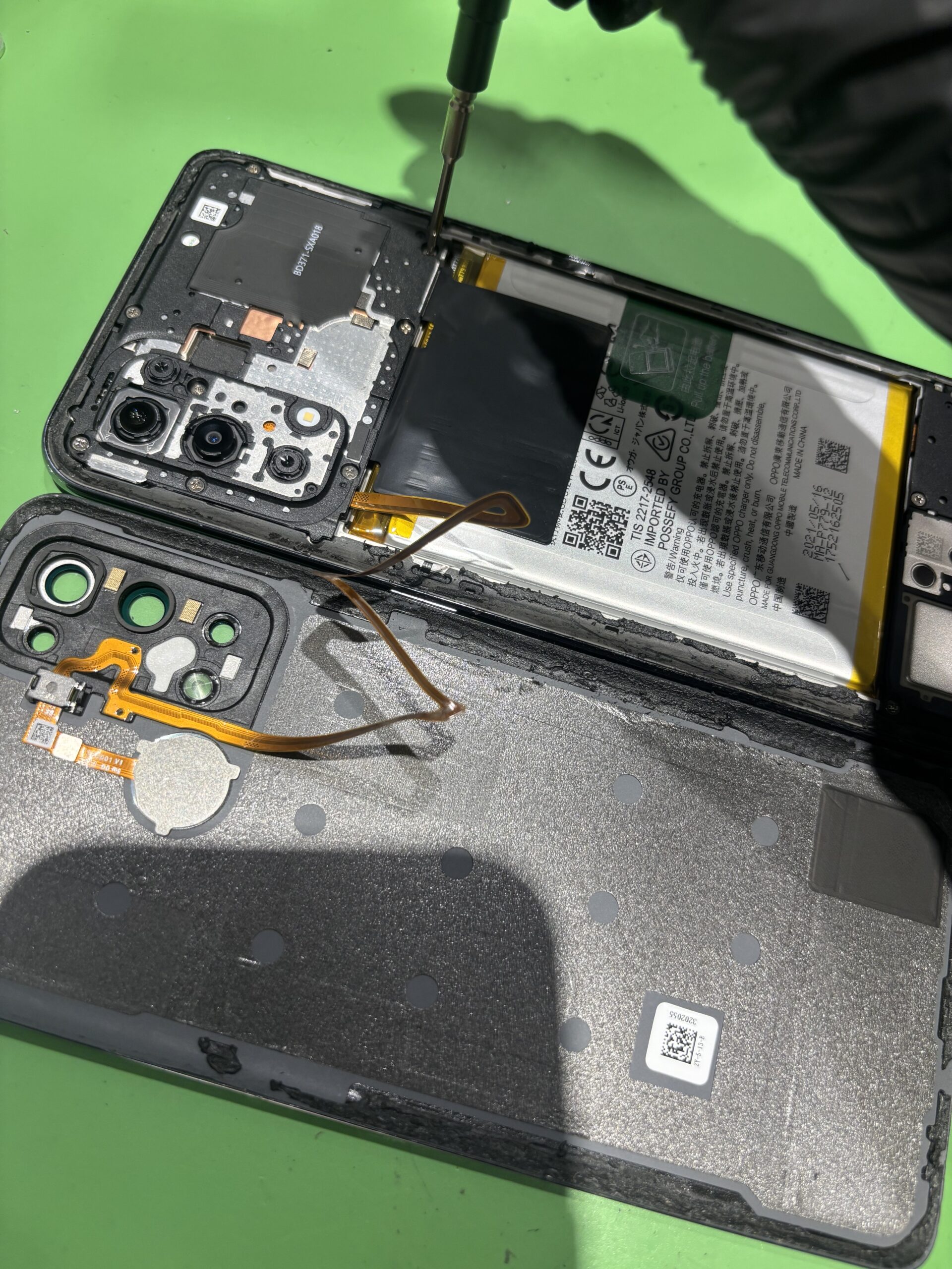 【安城店】OPPO Reno5aのバッテリー交換【刈谷市からご来店】