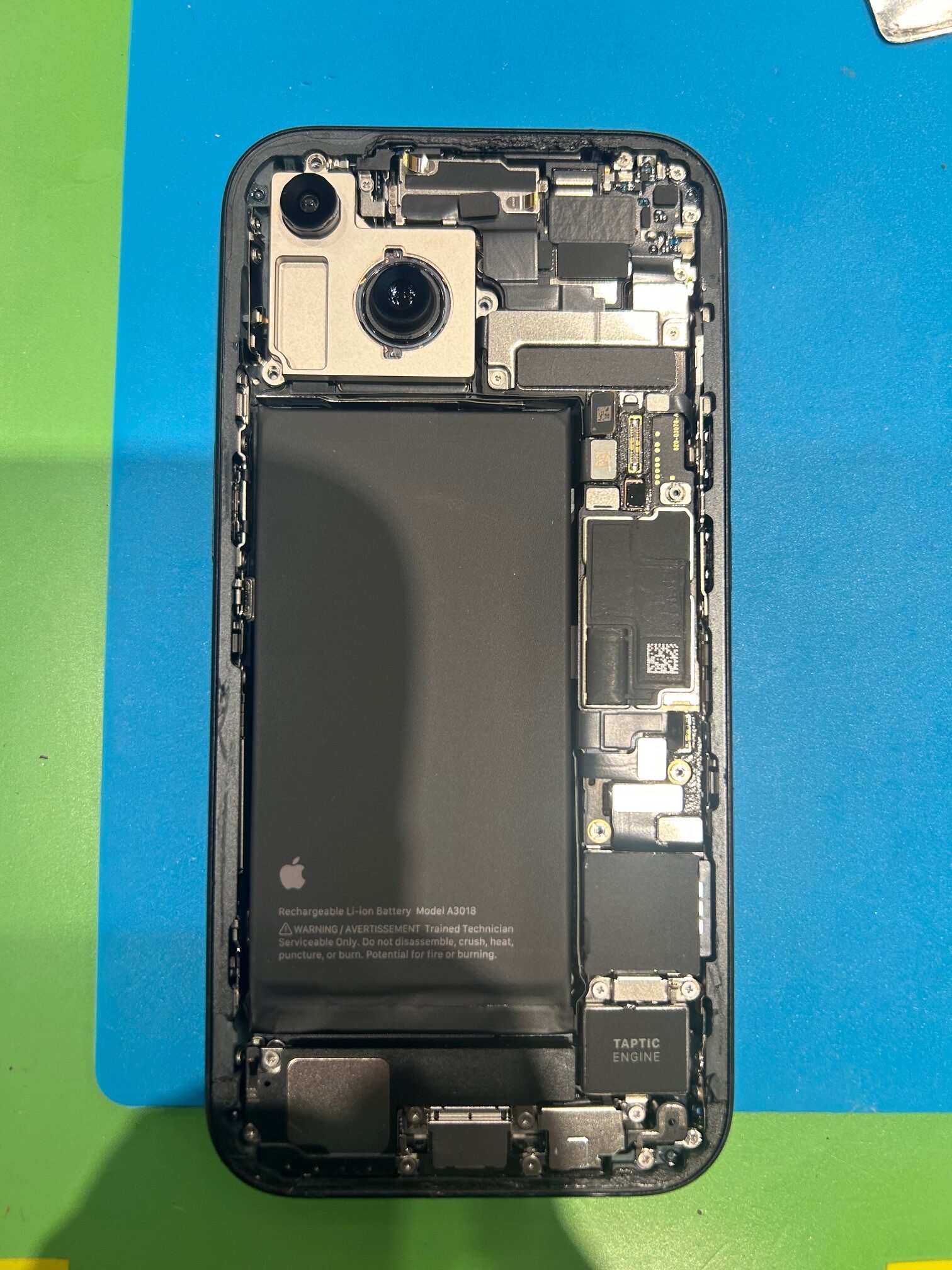 【安城店】iPhone１５のリアカメラ交換【安城市からご来店】