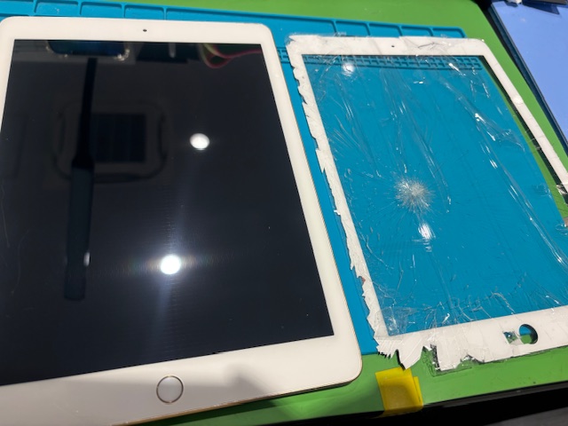 【安城店】iPad5のフロントガラス＆バッテリー交換【安城市からご来店】